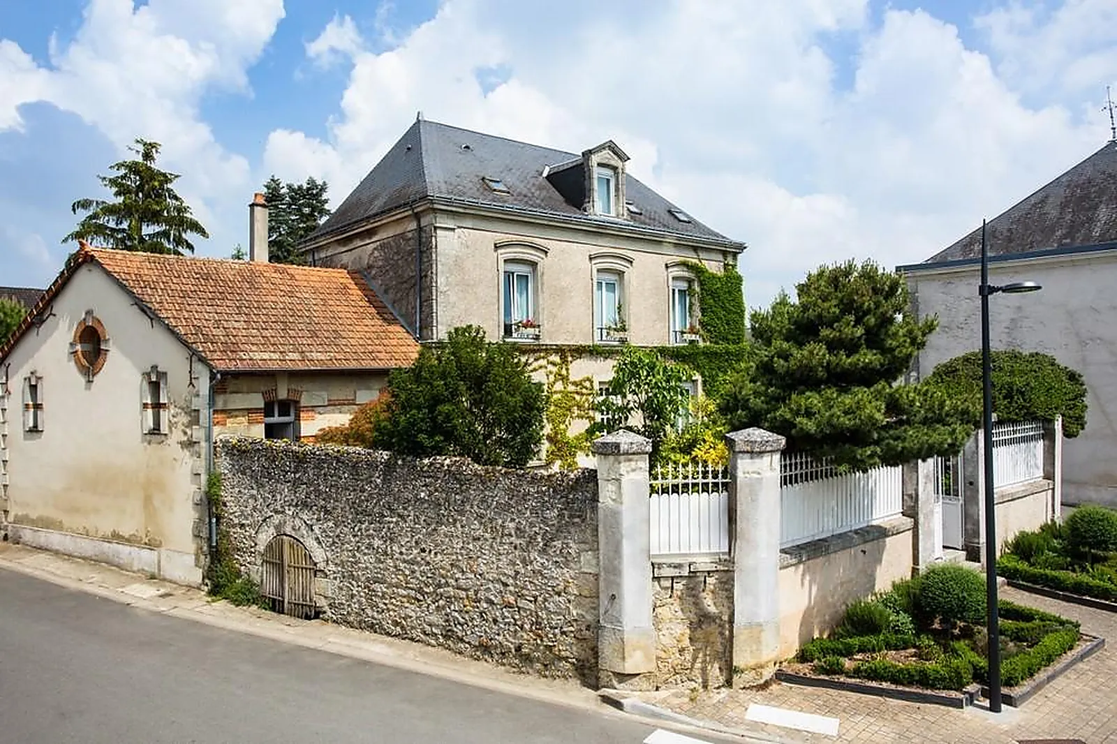 Lieux événementiels, LA MÈRE HAMARD