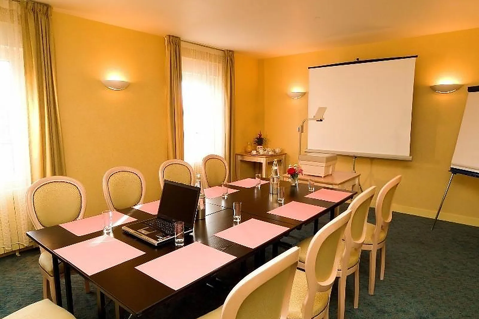 Lieux événementiels, LA MÈRE HAMARD