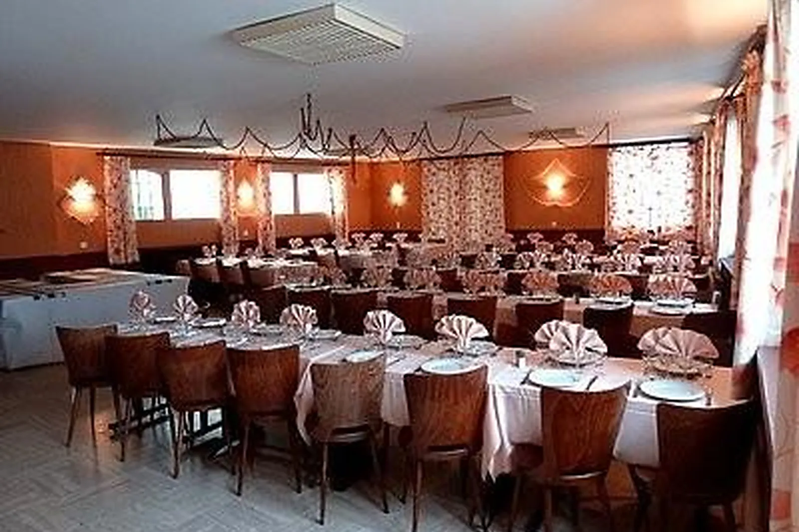 Lieux événementiels, LA MERE MICHELET