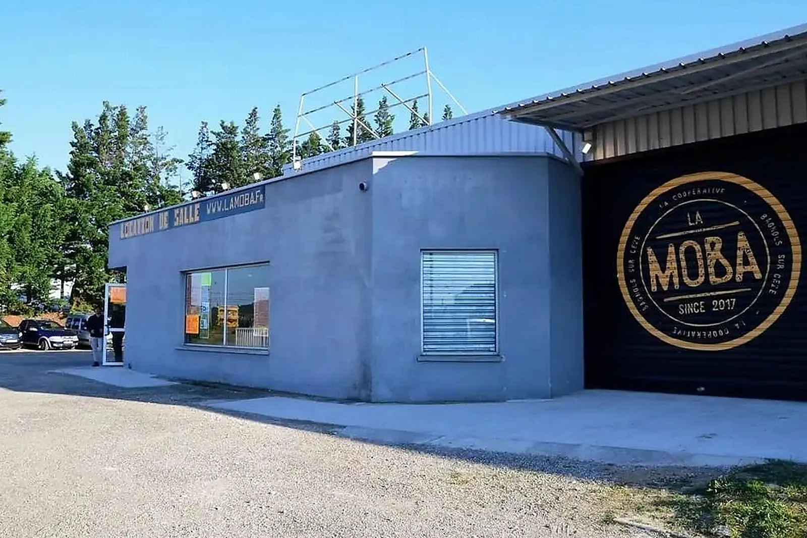 Lieux événementiels, LA MOBA