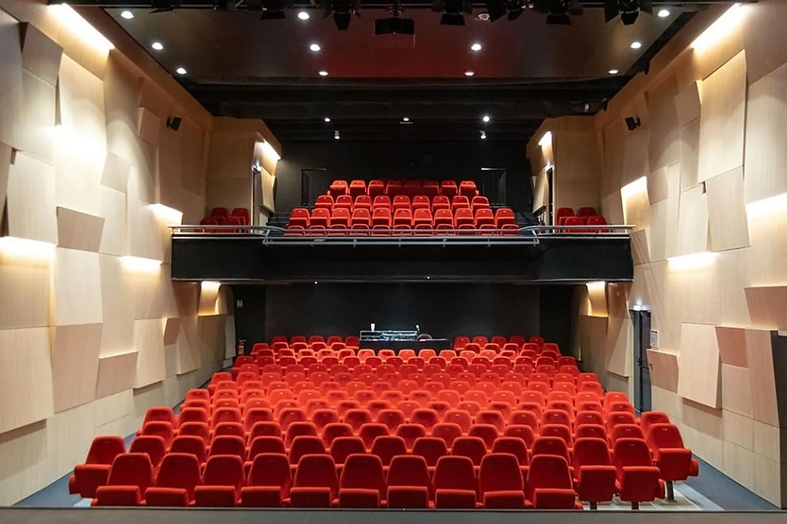 Lieux événementiels, LA PASSERELLE