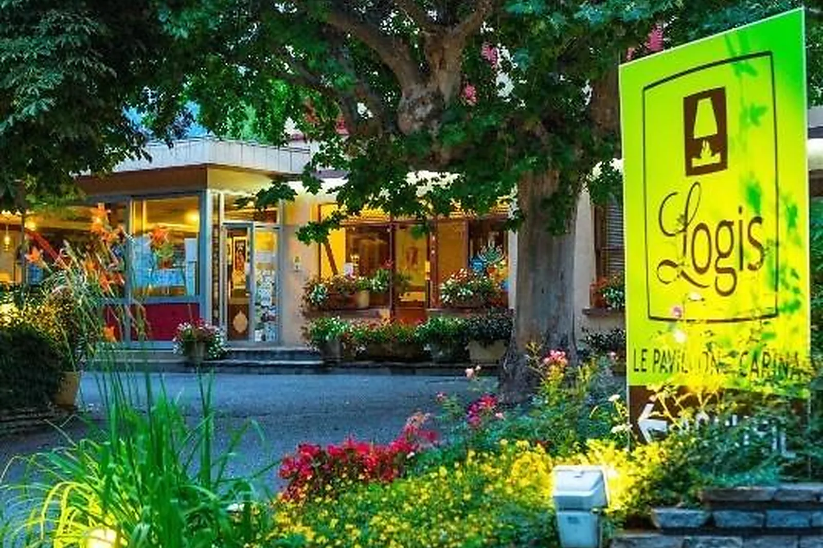 Lieux événementiels, LA PAVILLON CARINA