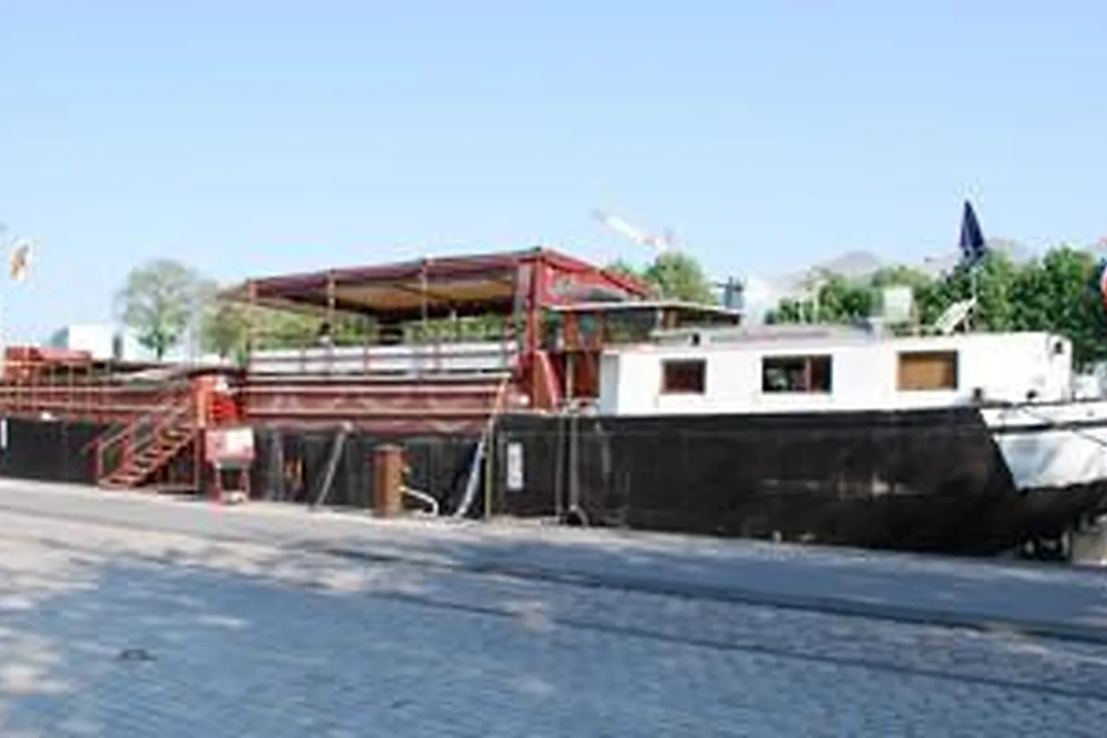 Lieux événementiels, LA PÉNICHE CINÉMA