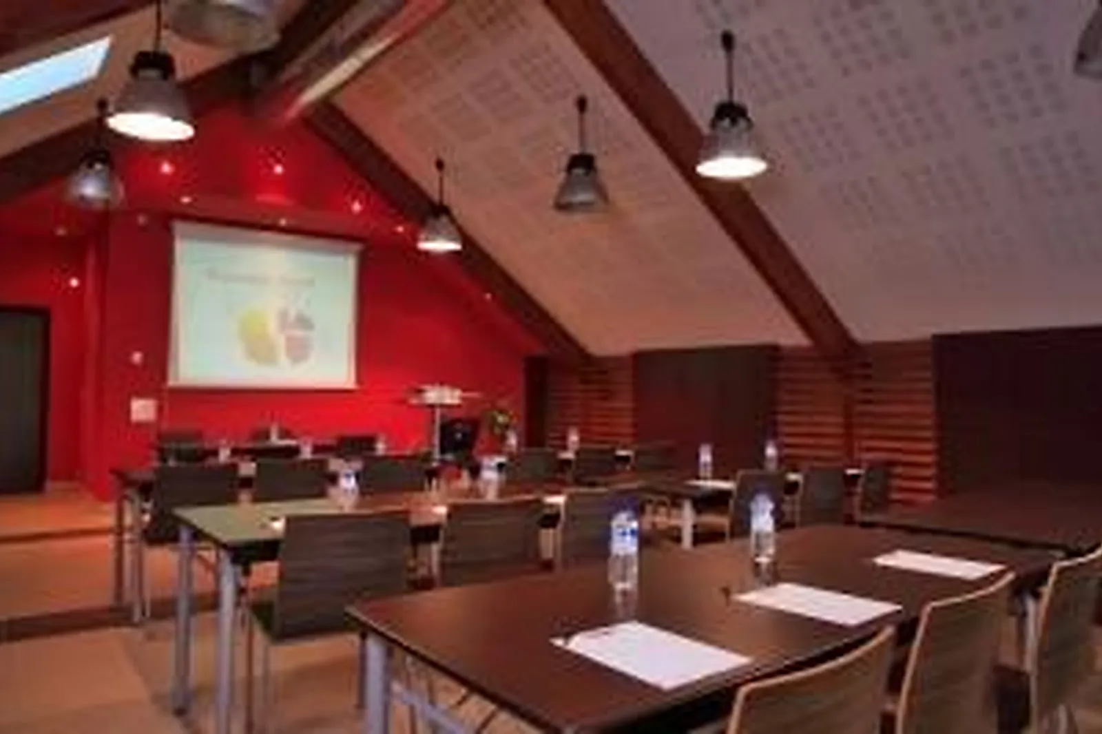 Lieux événementiels, LA PERGOLA