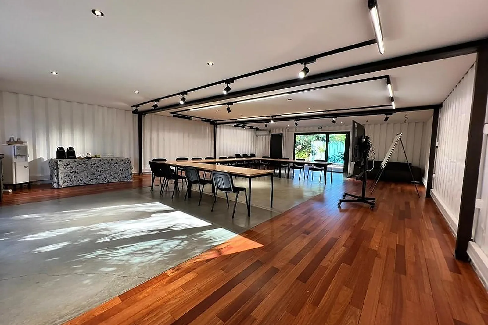 Lieux événementiels, LA PETITE BULLE