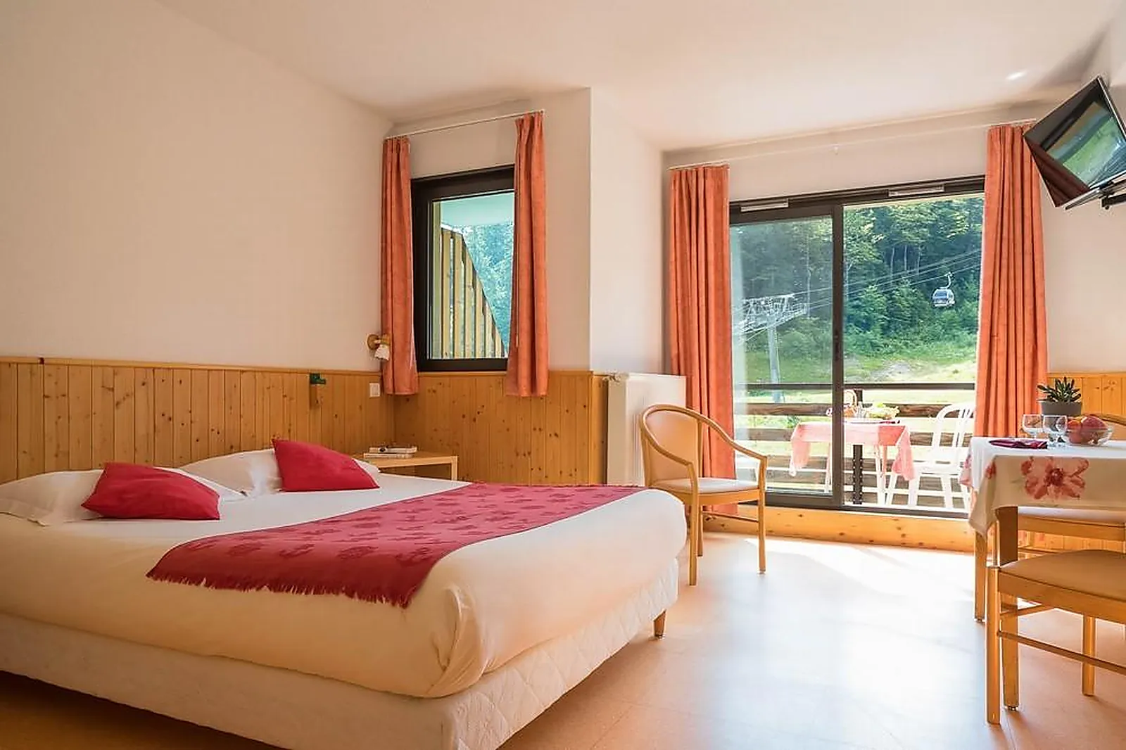 Lieux événementiels, LA PETITE CHAUMIÈRE