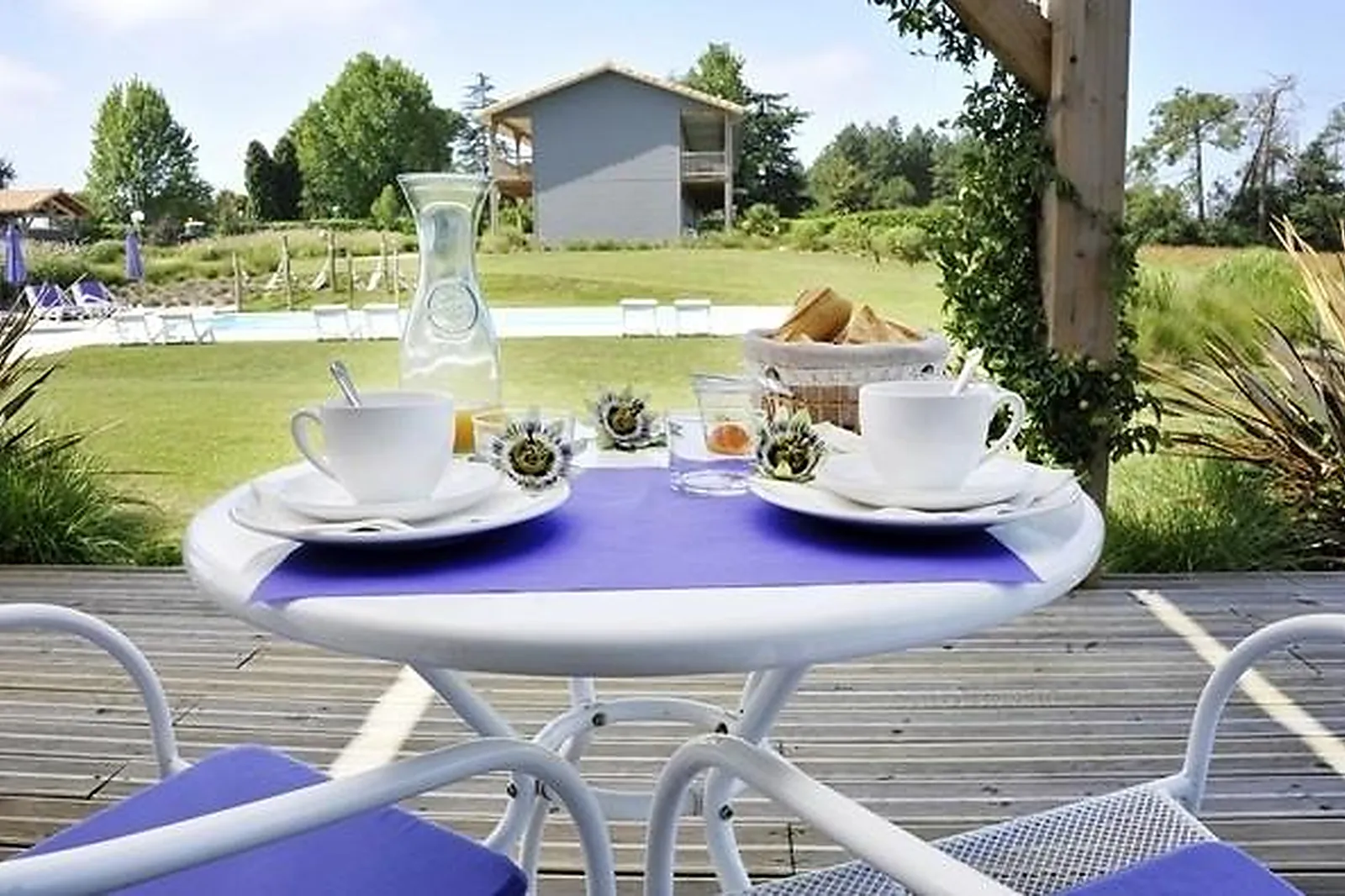 Lieux événementiels, LA PETITE COURONNE