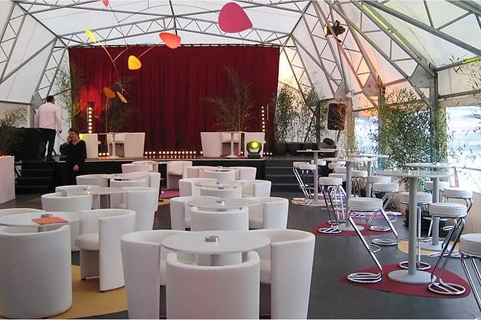 Lieux événementiels, LA PLATEFORME