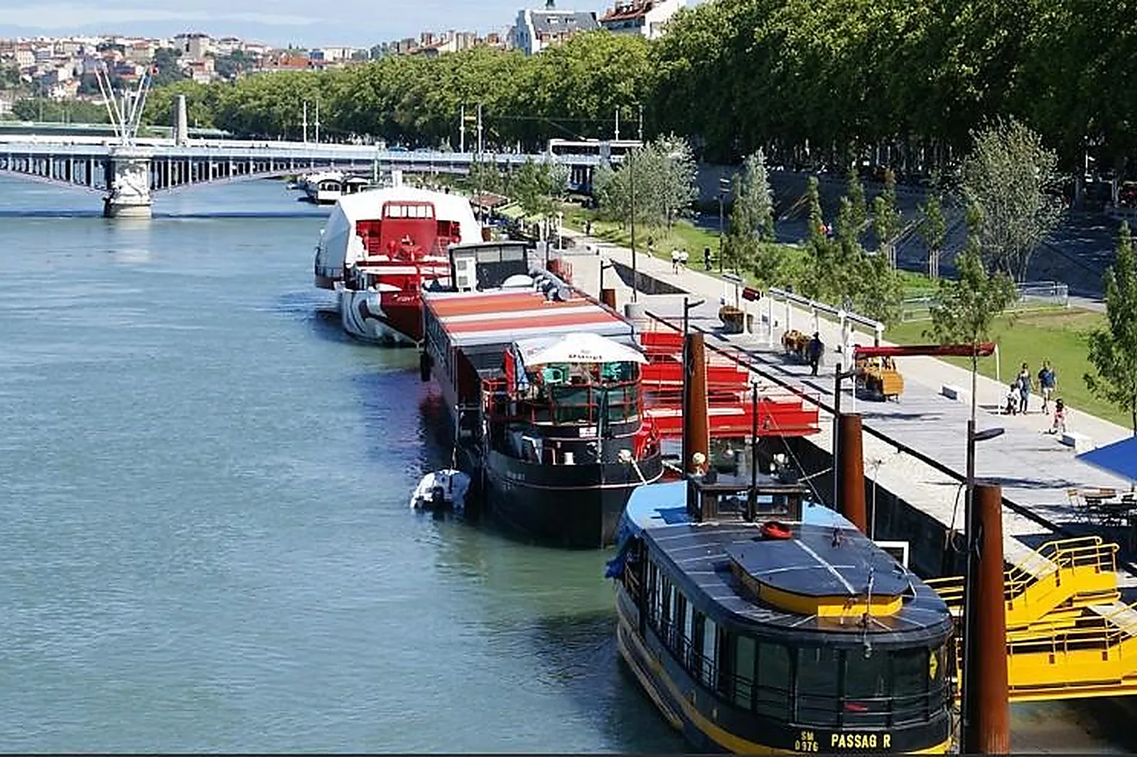 Lieux événementiels, LA PLATEFORME