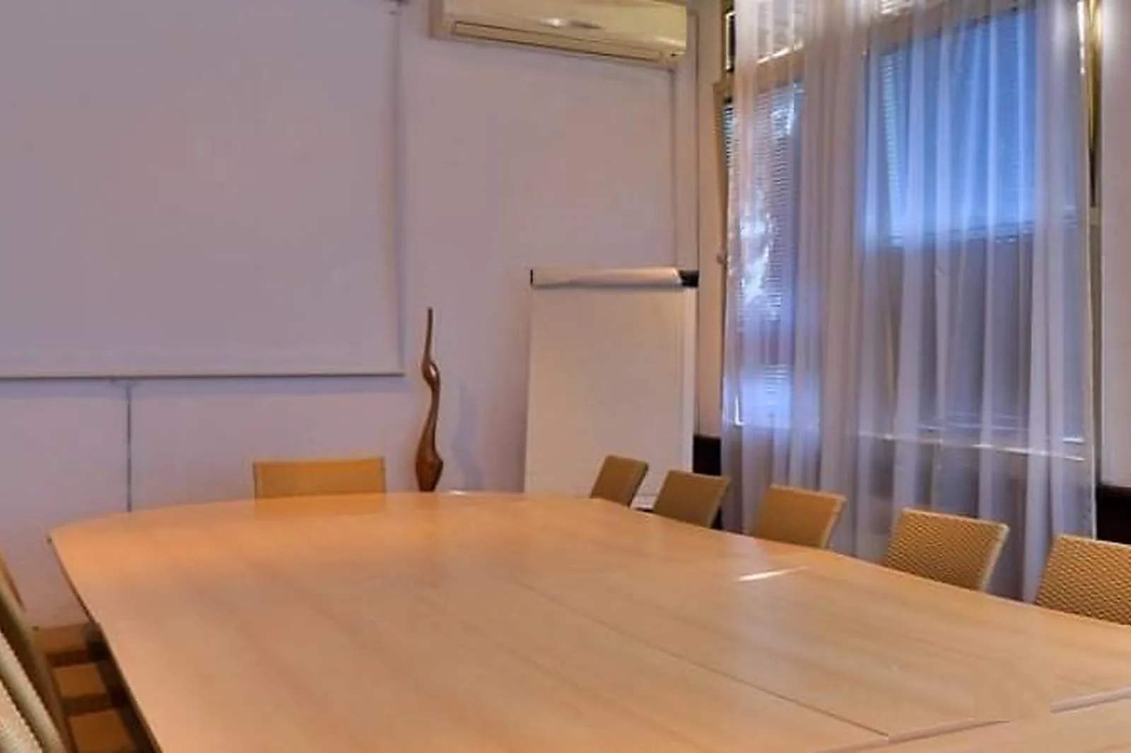 Lieux événementiels, LA POTINIÈRE