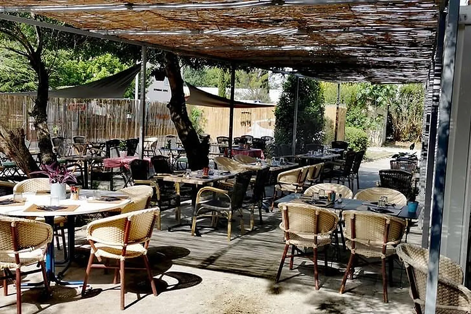 Lieux événementiels, LA POTINIÈRE AVIGNON