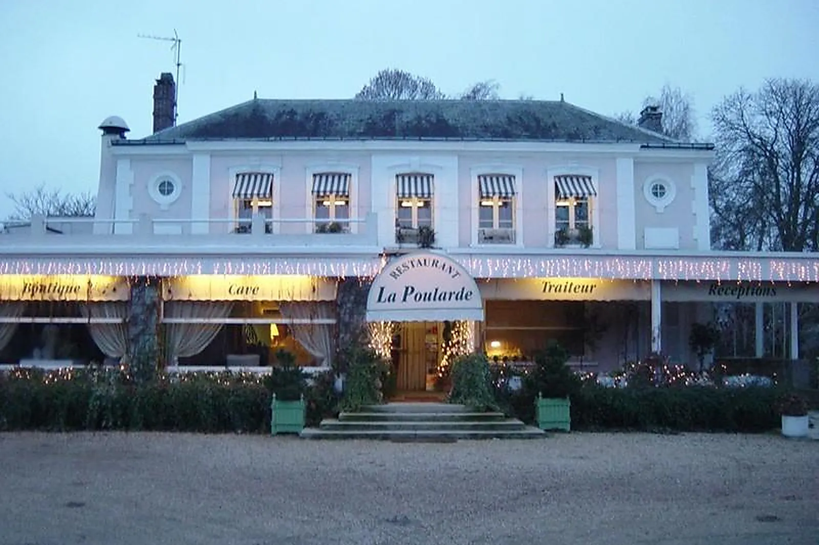 Lieux événementiels, LA POULARDE DE HOUDAN