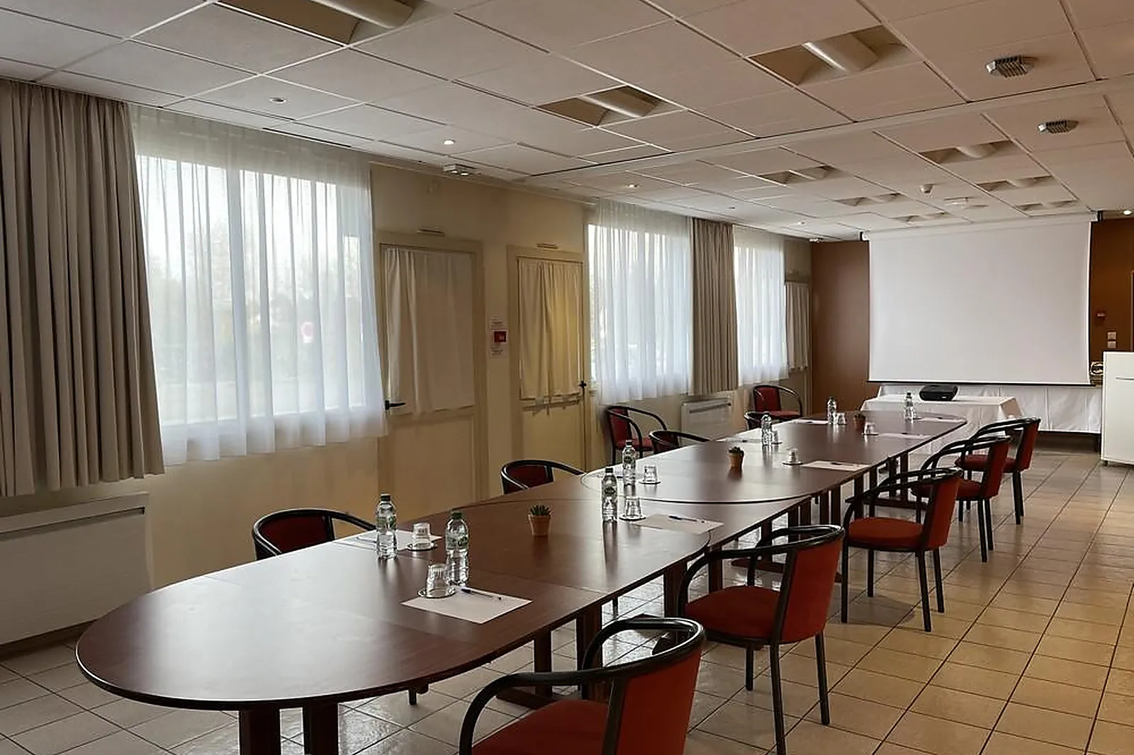 Lieux événementiels, LA PYRAMIDE ROMORANTIN