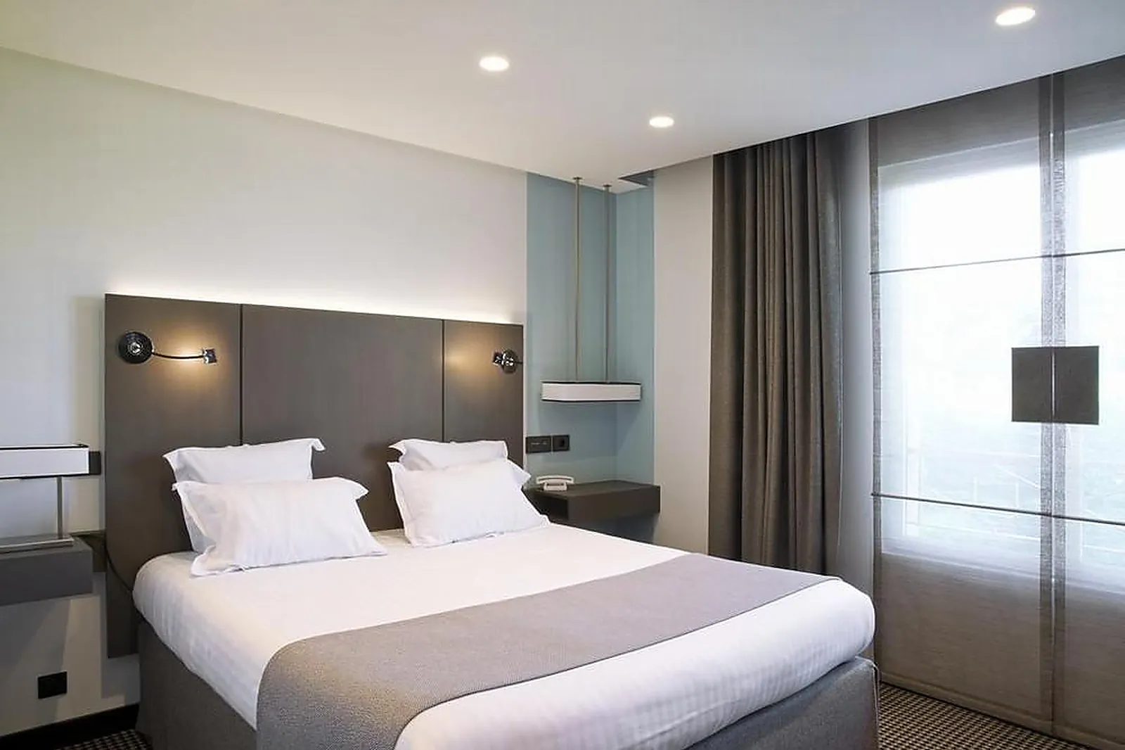 Lieux événementiels, LA PYRAMIDE VIENNE