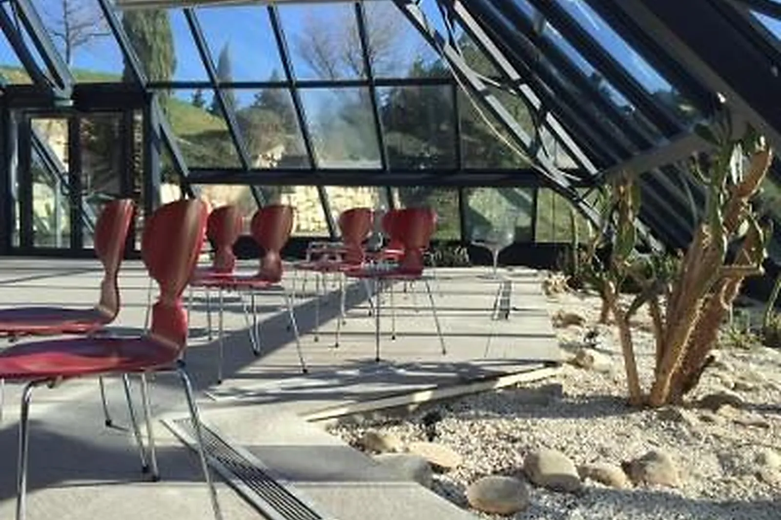 Lieux événementiels, LA PYRAMIDE D'AVIGNON