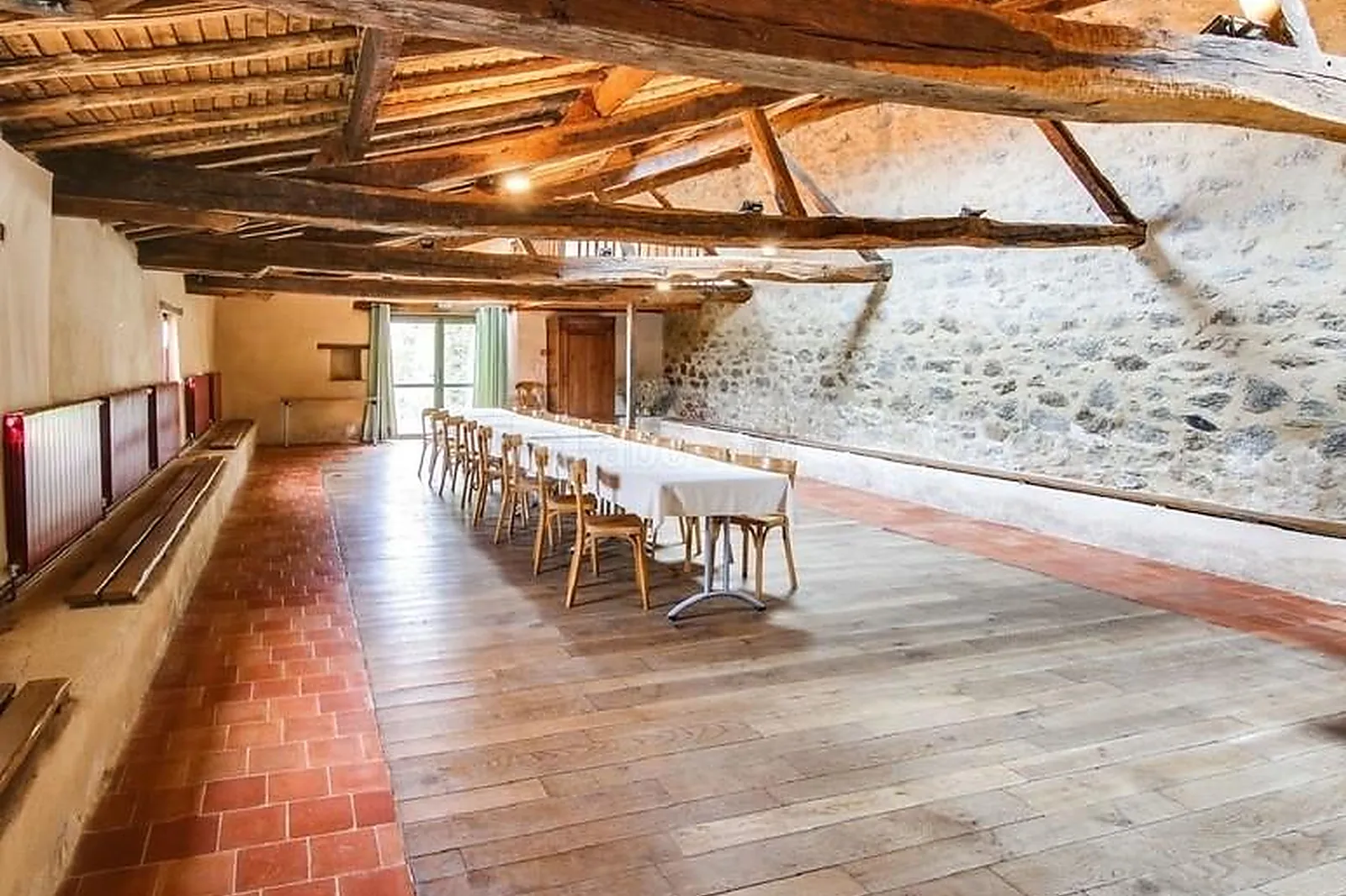 Lieux événementiels, LA RAYMONDIÈRE