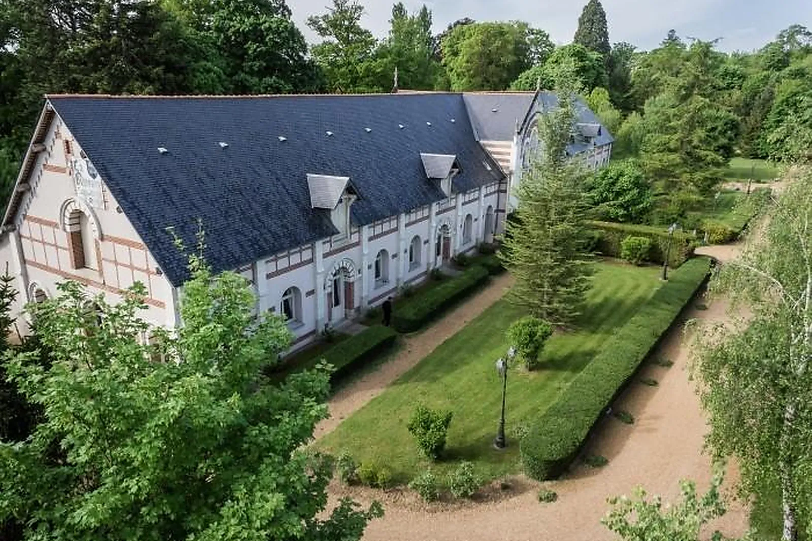Lieux événementiels, LA RAYNIÈRE