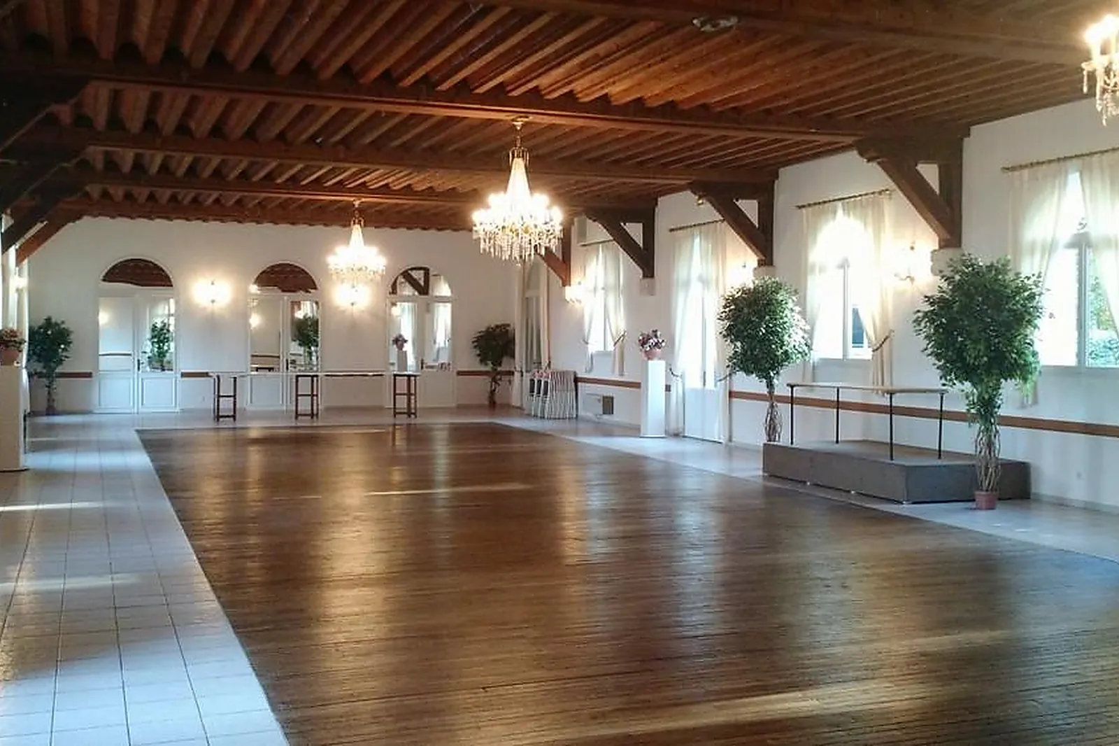 Lieux événementiels, LA RAYNIÈRE