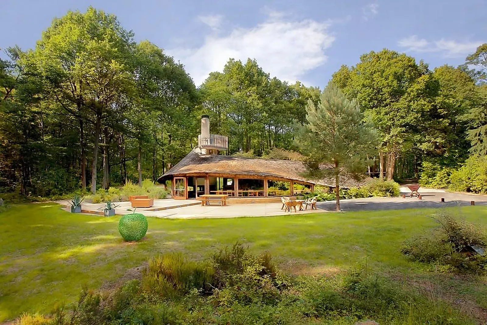 Lieux événementiels, LA ROCHE COULOIR