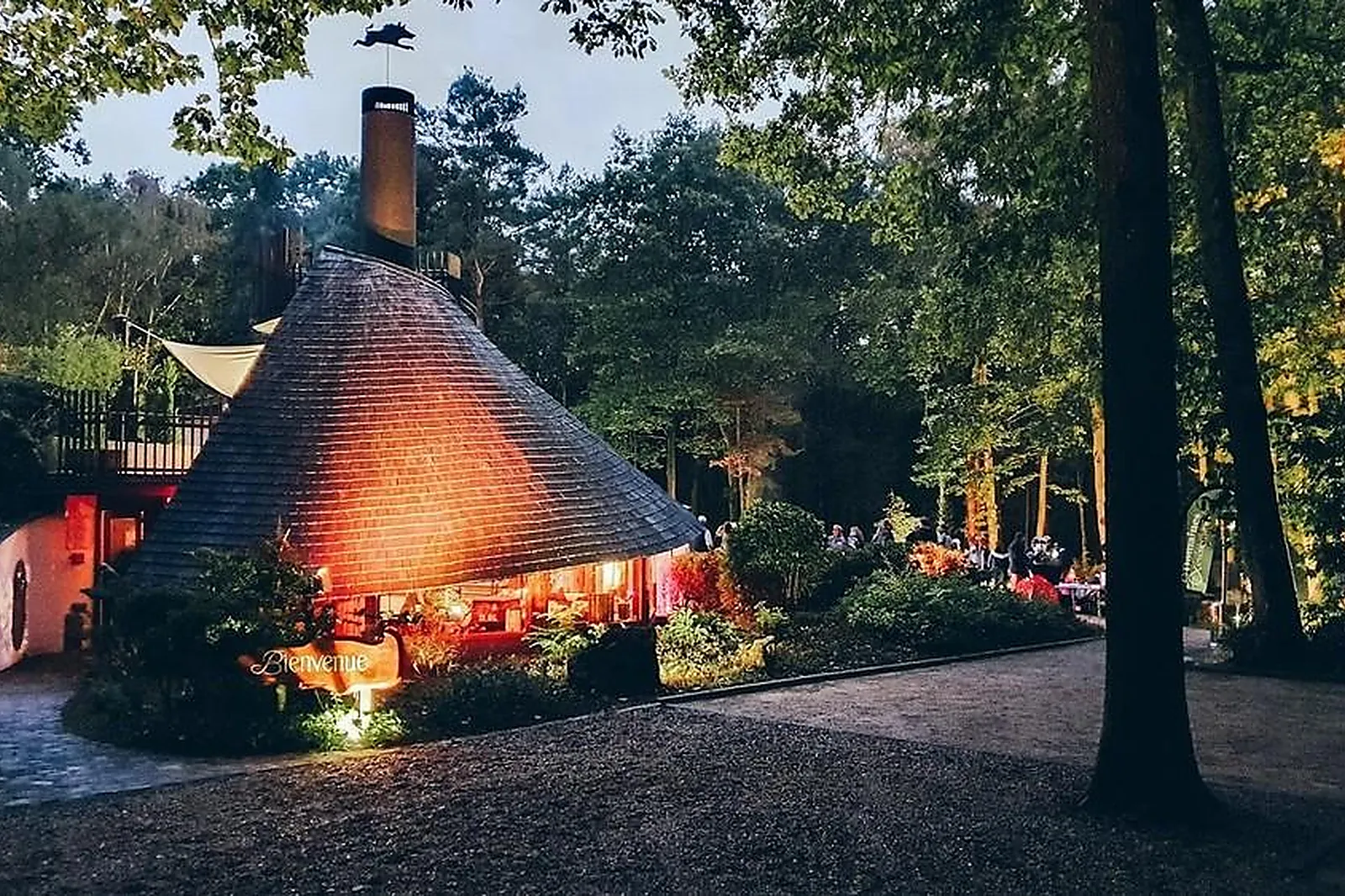 Lieux événementiels, LA ROCHE COULOIR