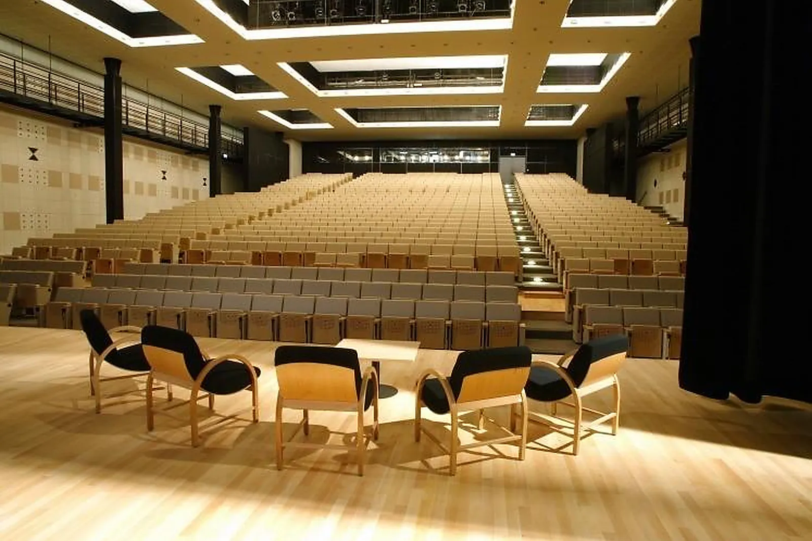 Lieux événementiels, LA ROCHELLE EVENEMENTS