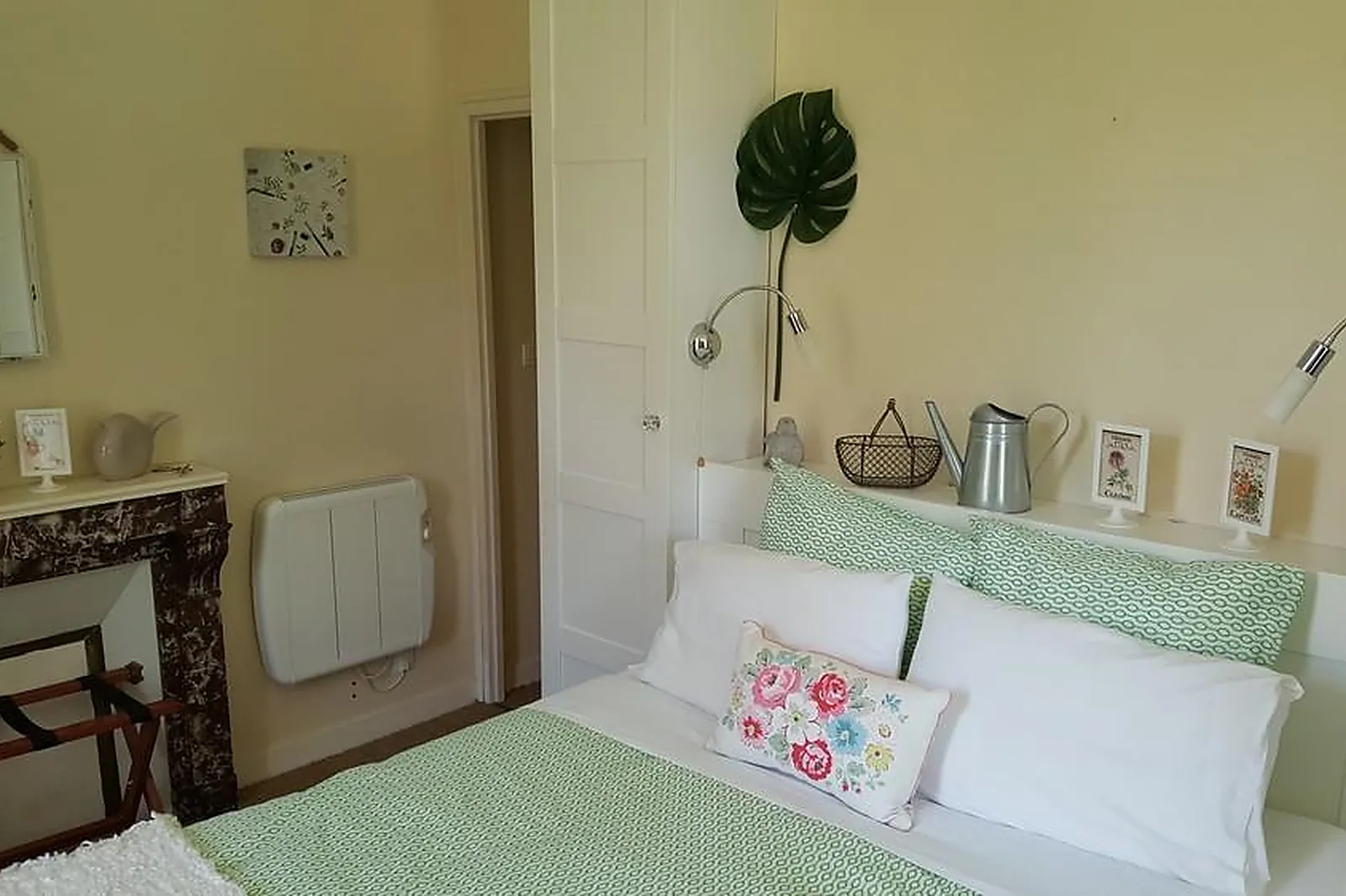 Lieux événementiels, LA ROSERAIE NEUVILLE-DE-POITOU