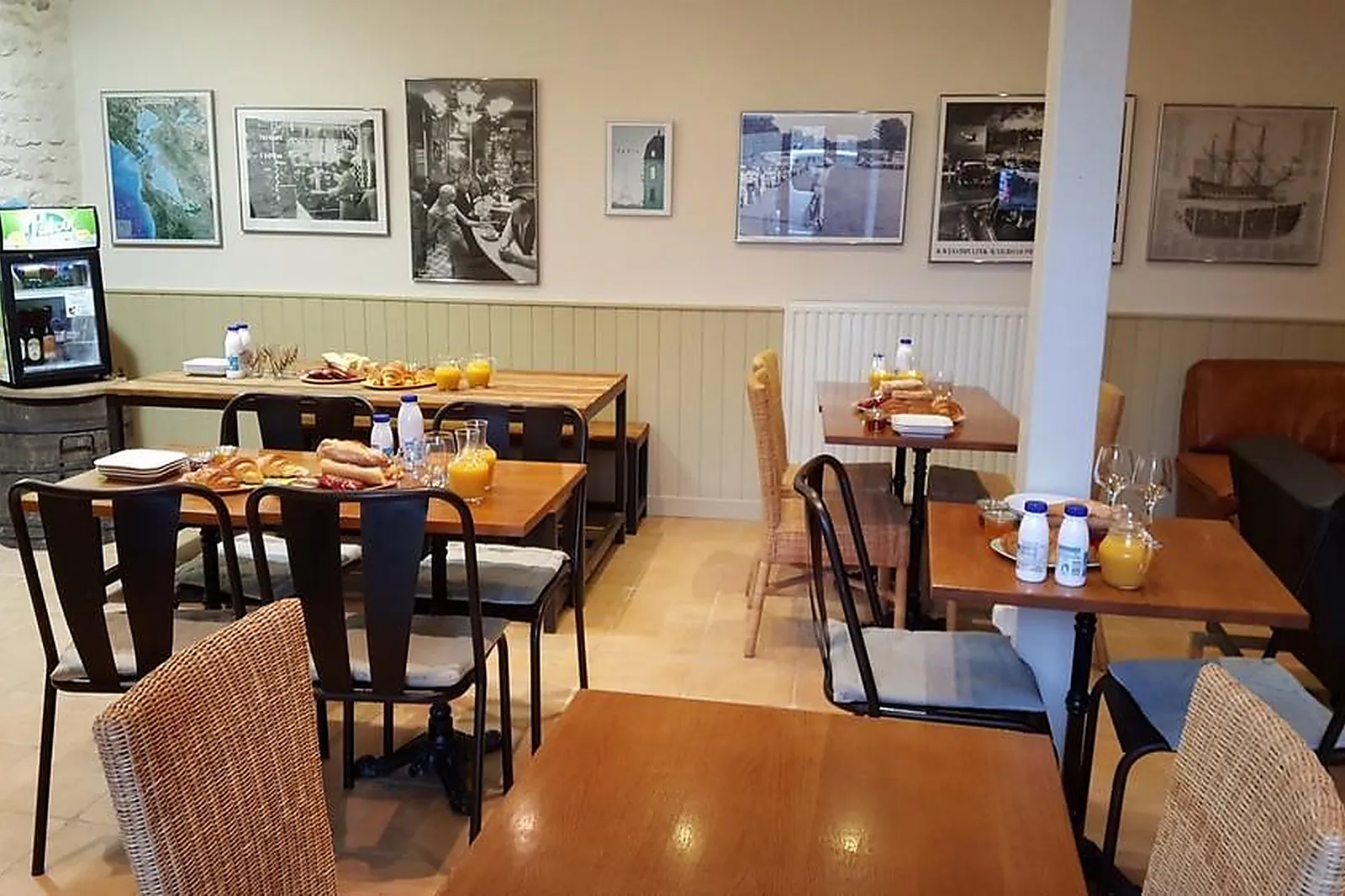 Lieux événementiels, LA ROSERAIE NEUVILLE-DE-POITOU