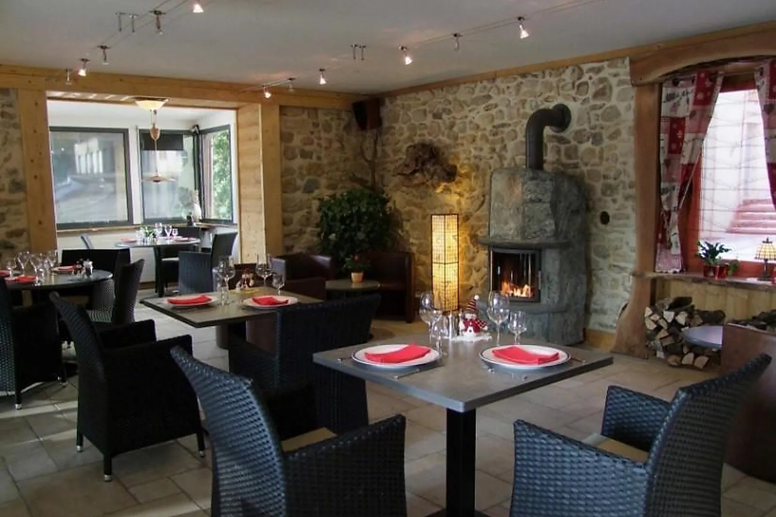 Lieux événementiels, LA ROSERAIE VILLARD-DE-LANS