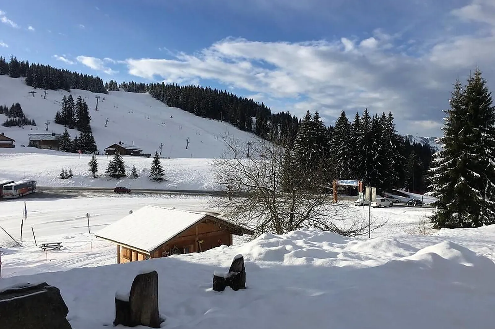 Lieux événementiels, LA RUCHE LA SALLE