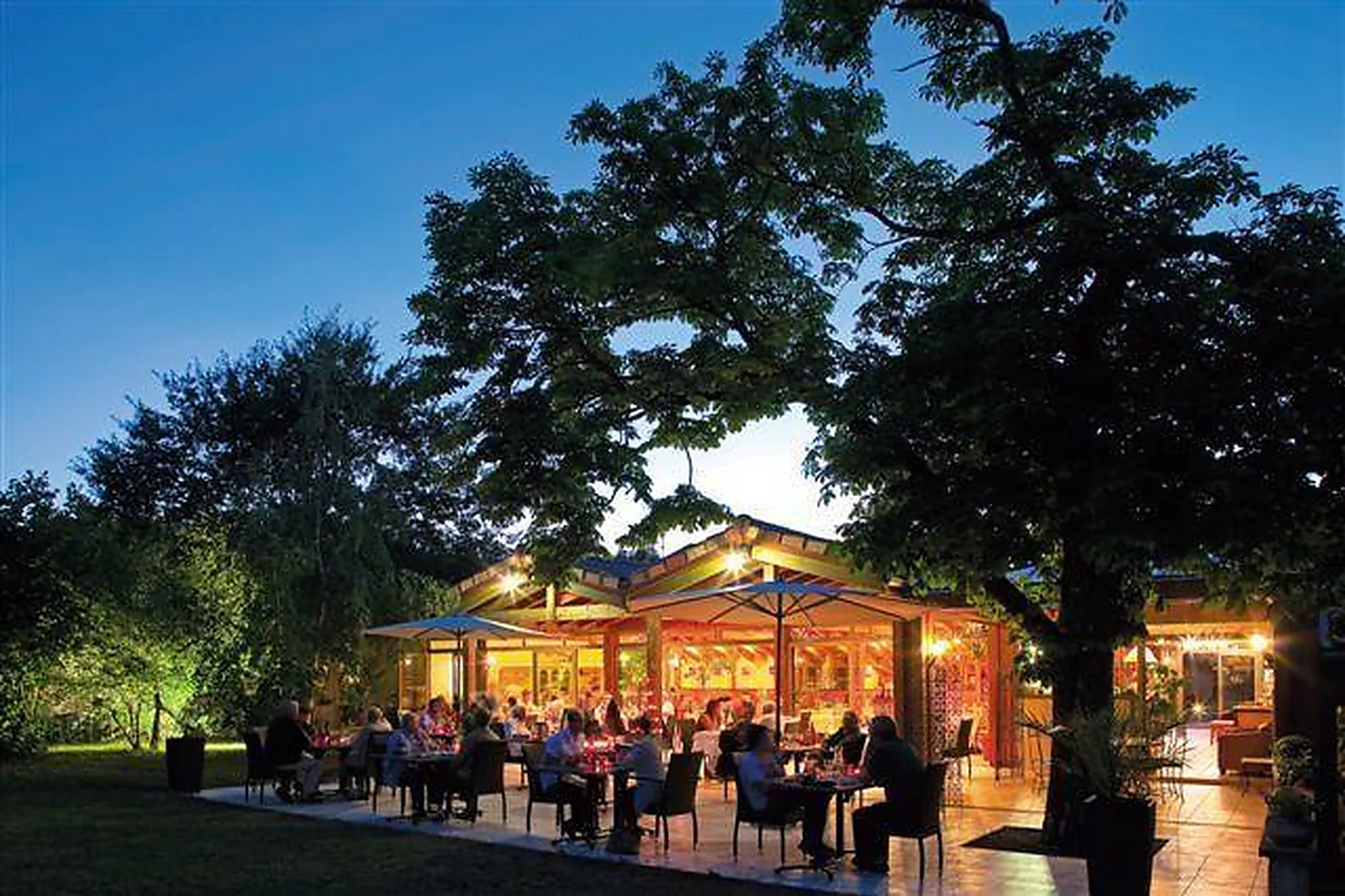 Lieux événementiels, LA SAPINIÈRE