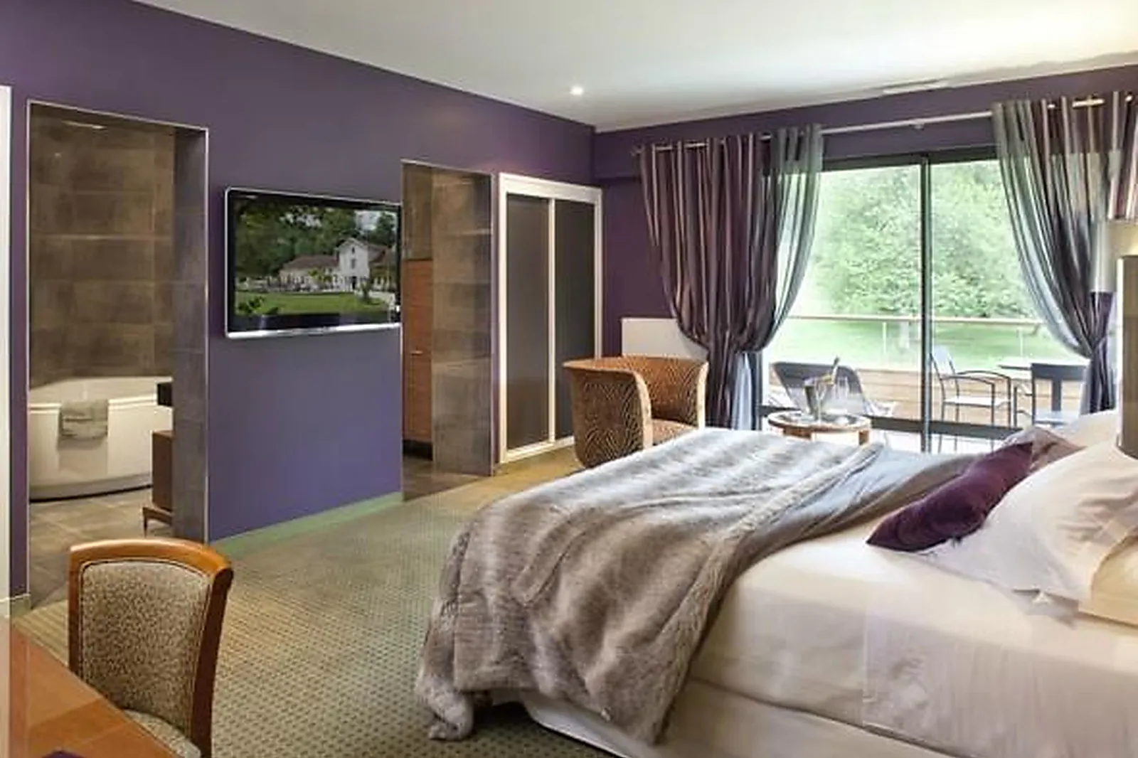 Lieux événementiels, LA SOURCE BLEUE