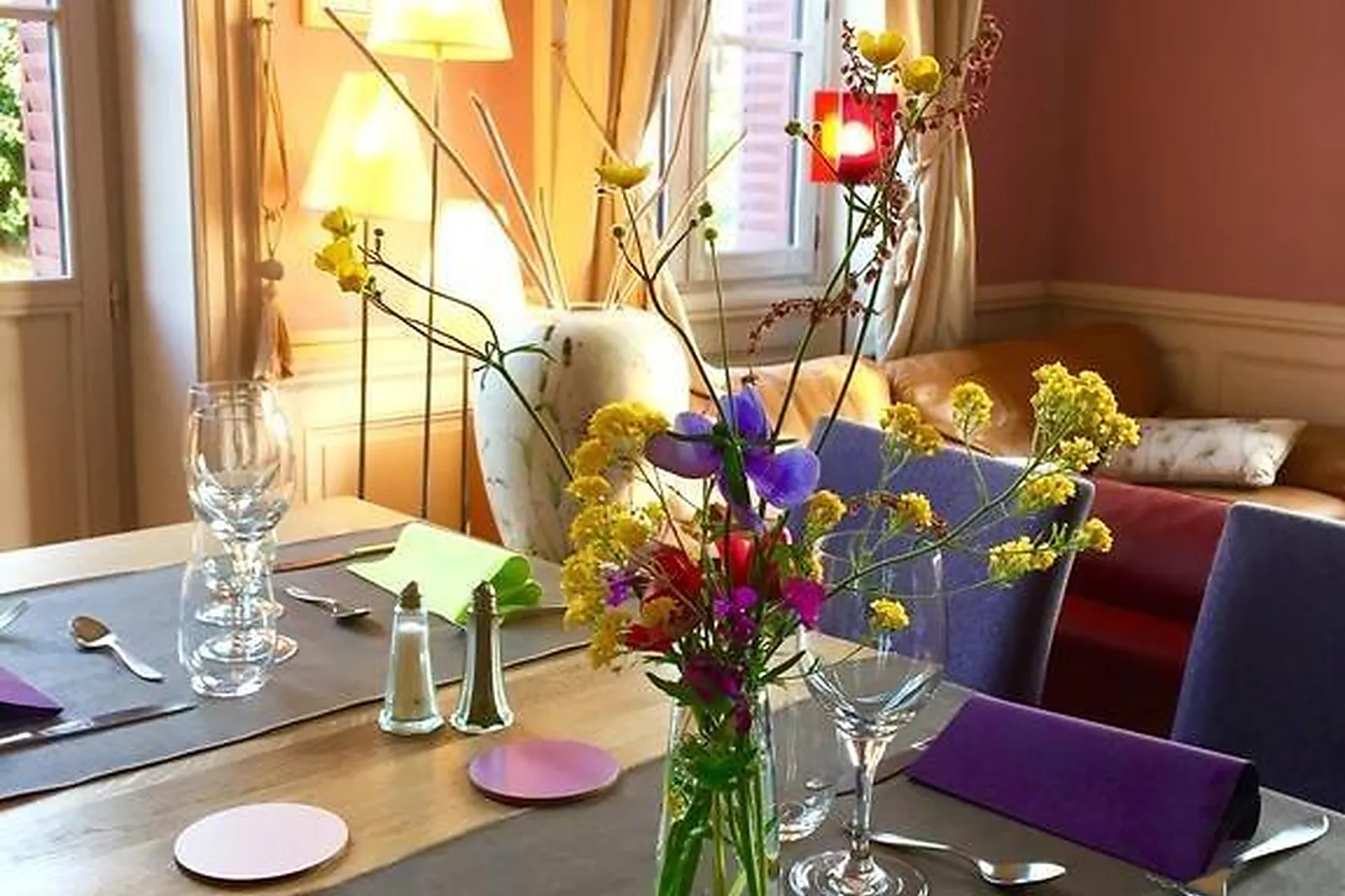 Lieux événementiels, LA SOURCE DORÉE