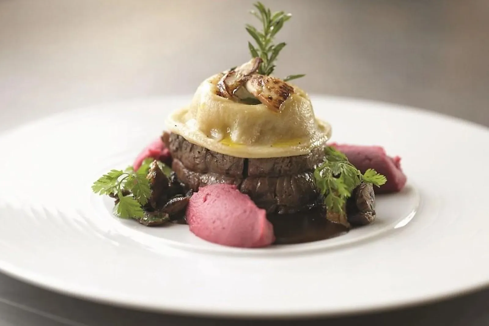 Lieux événementiels, LA SOURCE DES SENS