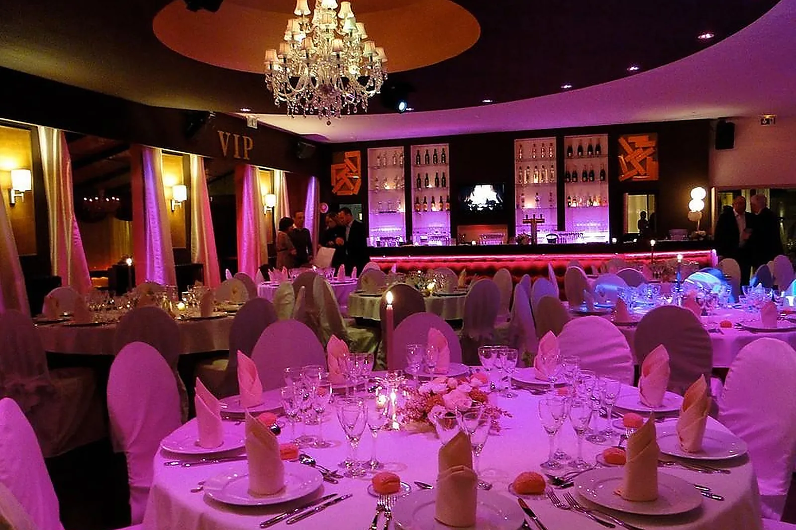 Lieux événementiels, LA SUITE 305