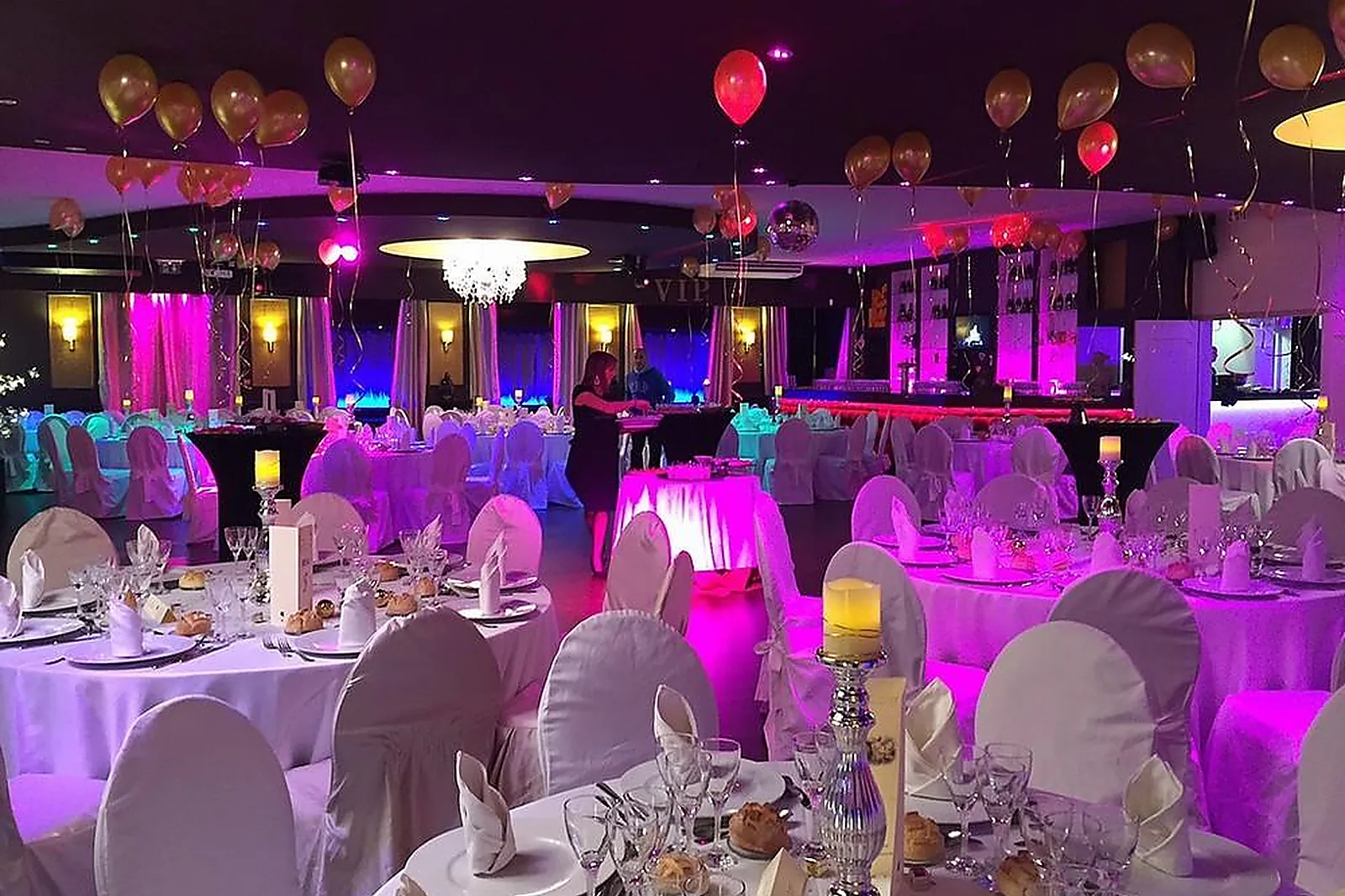 Lieux événementiels, LA SUITE 305