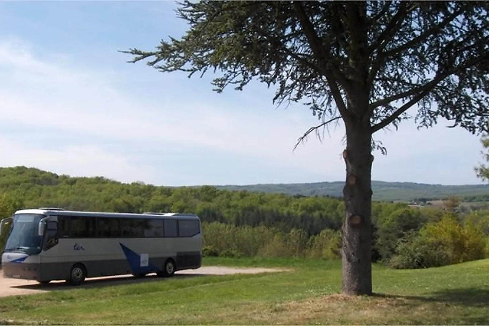 Lieux événementiels, LA TABLE DE BURGY