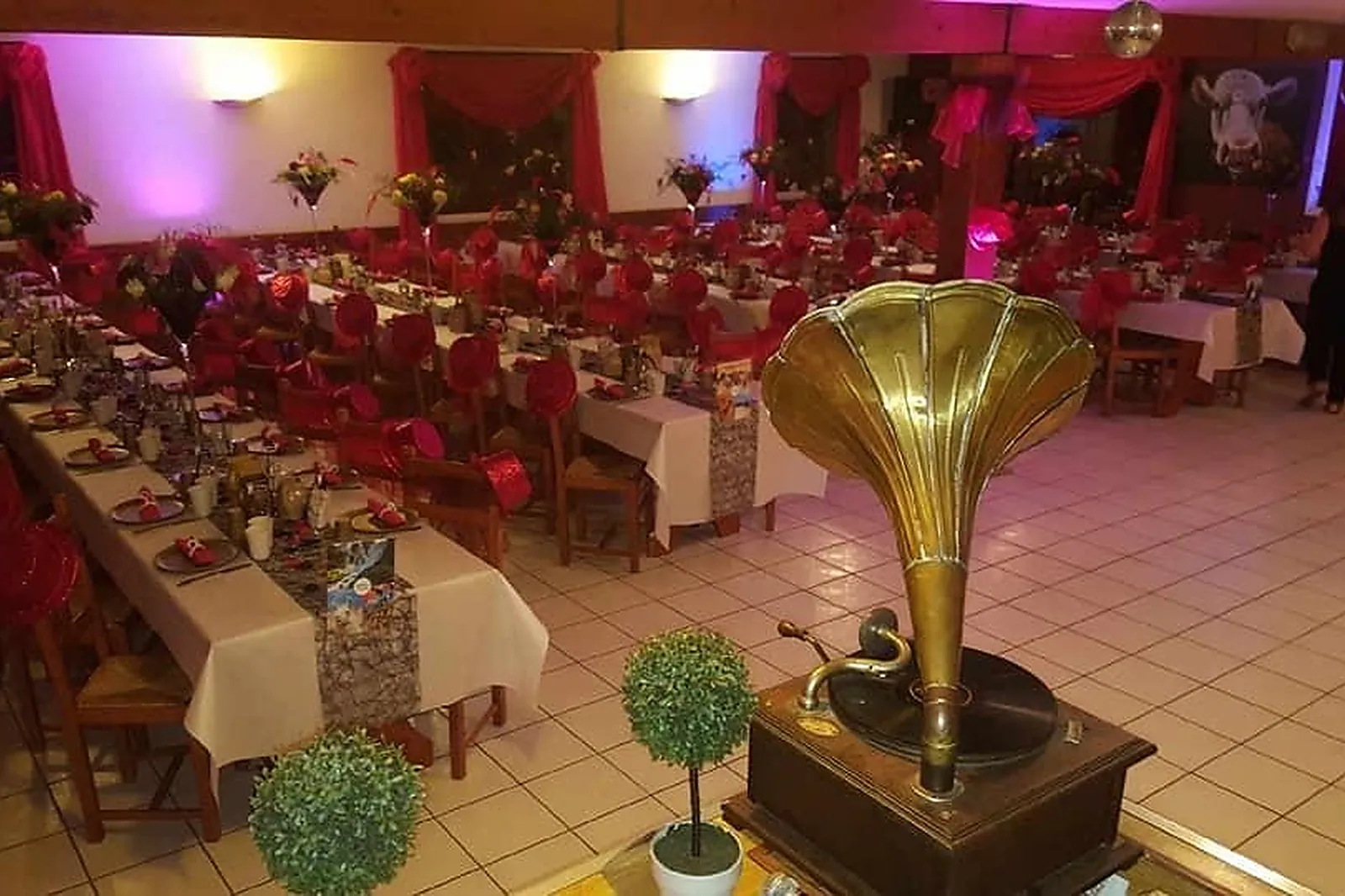 Lieux événementiels, LA TABLE DE BURGY