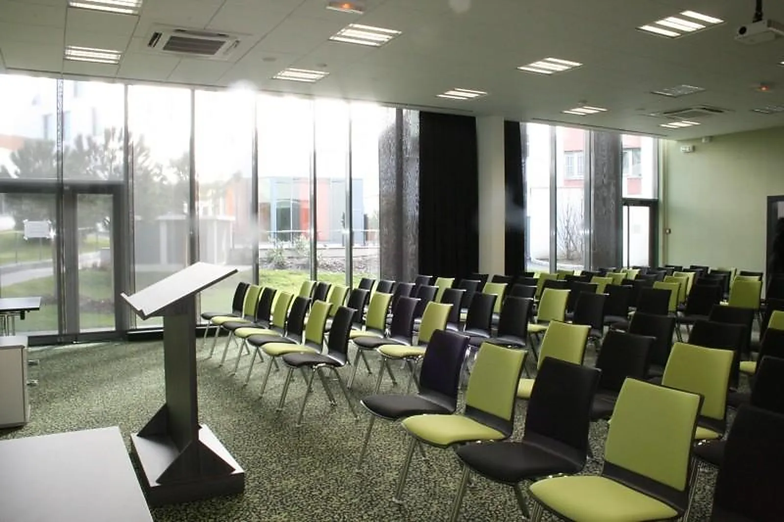 Lieux événementiels, LA TASSÉE