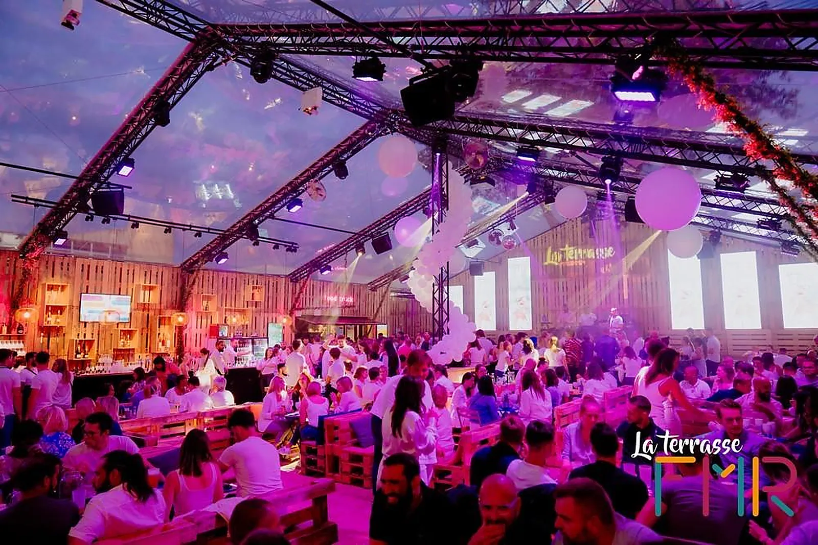 Lieux événementiels, LA TERRASSE FMR