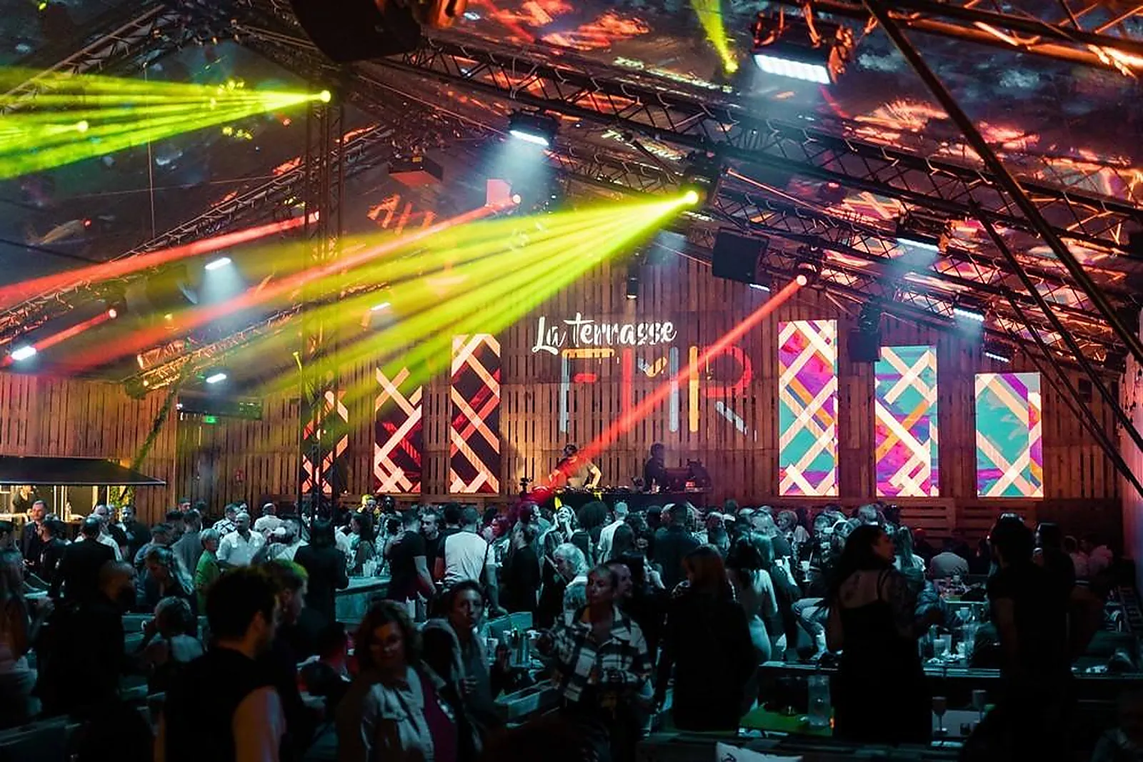 Lieux événementiels, LA TERRASSE FMR