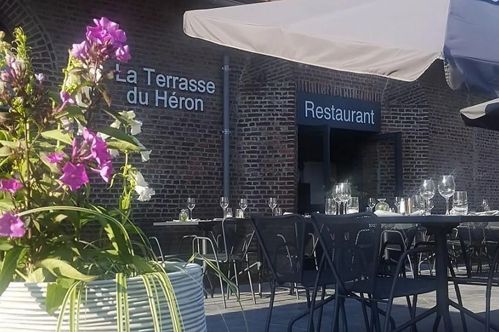 Lieux événementiels, LA TERRASSE DU HÉRON