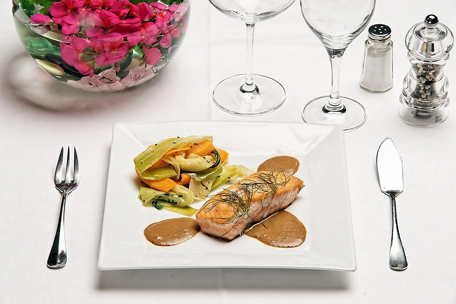 Lieux événementiels, LA TÊTE NOIRE