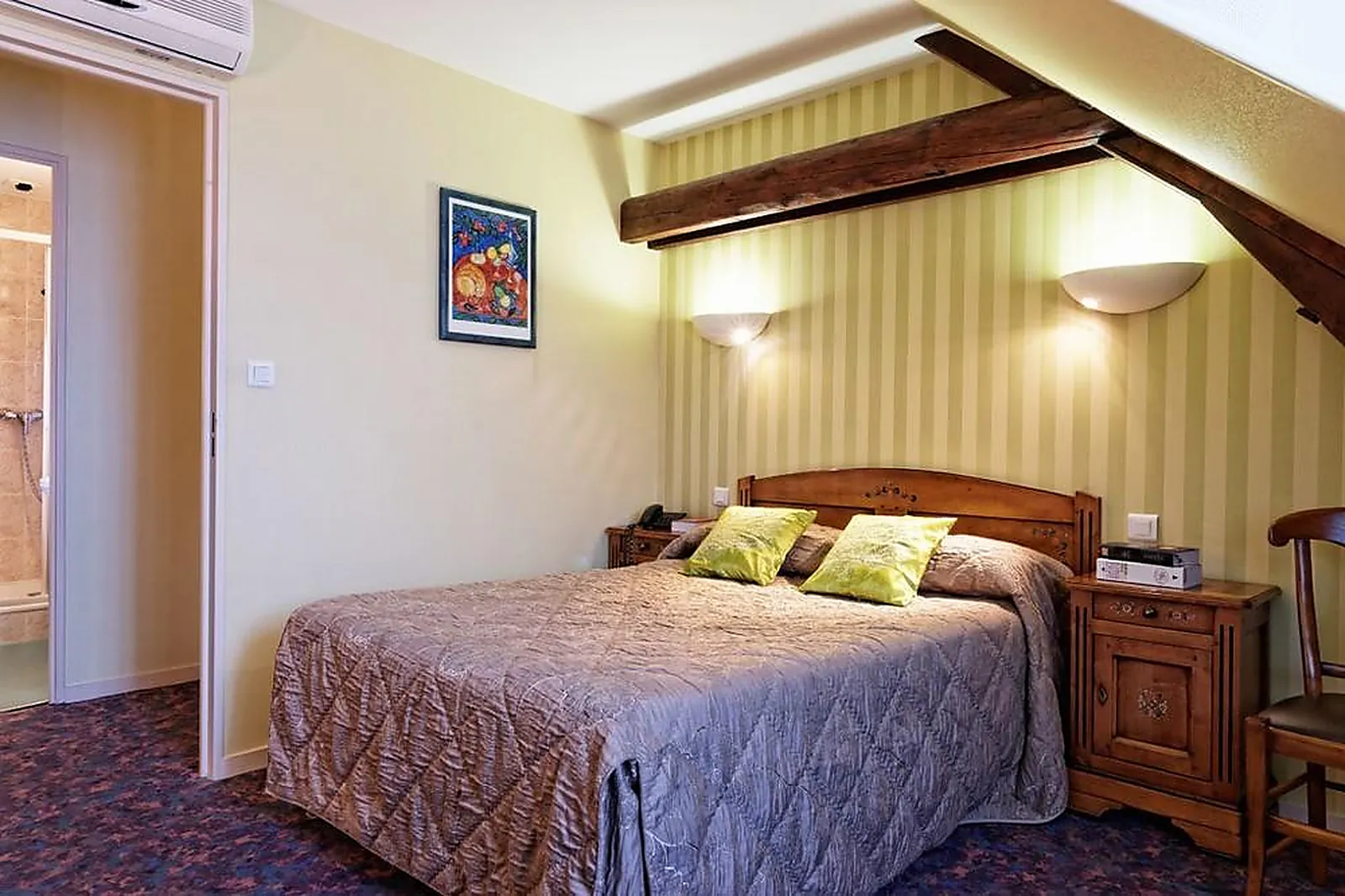 Lieux événementiels, LA TÊTE NOIRE