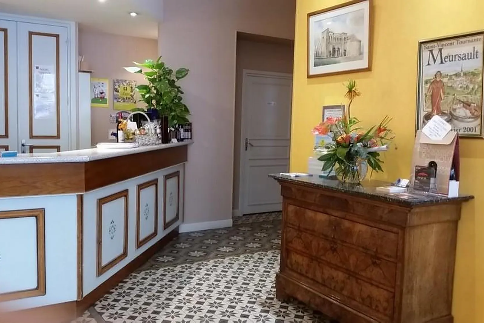 Lieux événementiels, LA TÊTE NOIRE