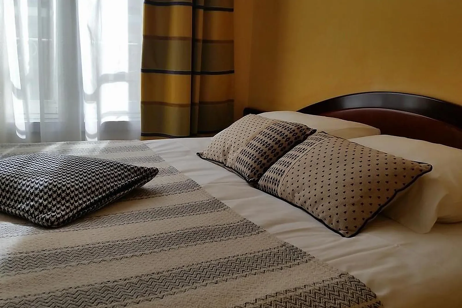 Lieux événementiels, LA TÊTE NOIRE