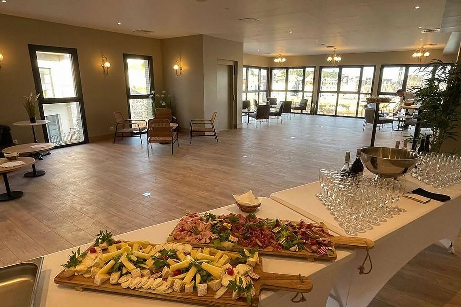 Lieux événementiels, LA TOUR AUX CRABES