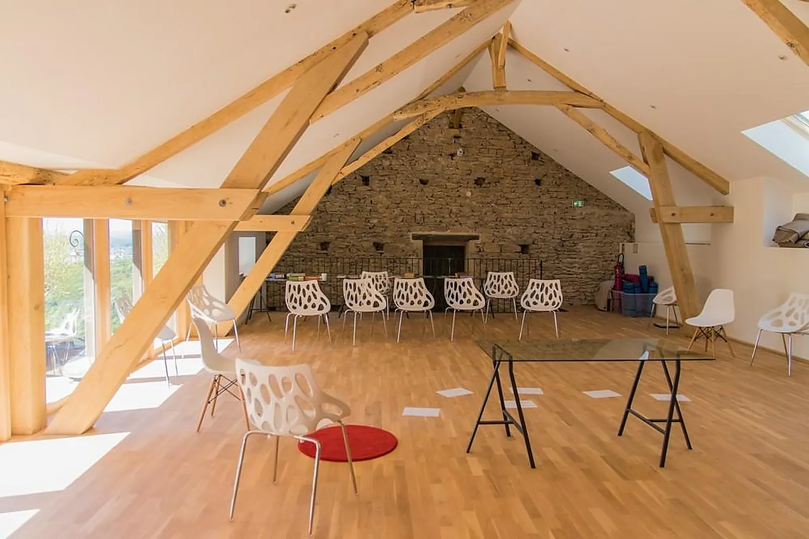 Lieux événementiels, LA TOUR D'ONCIN