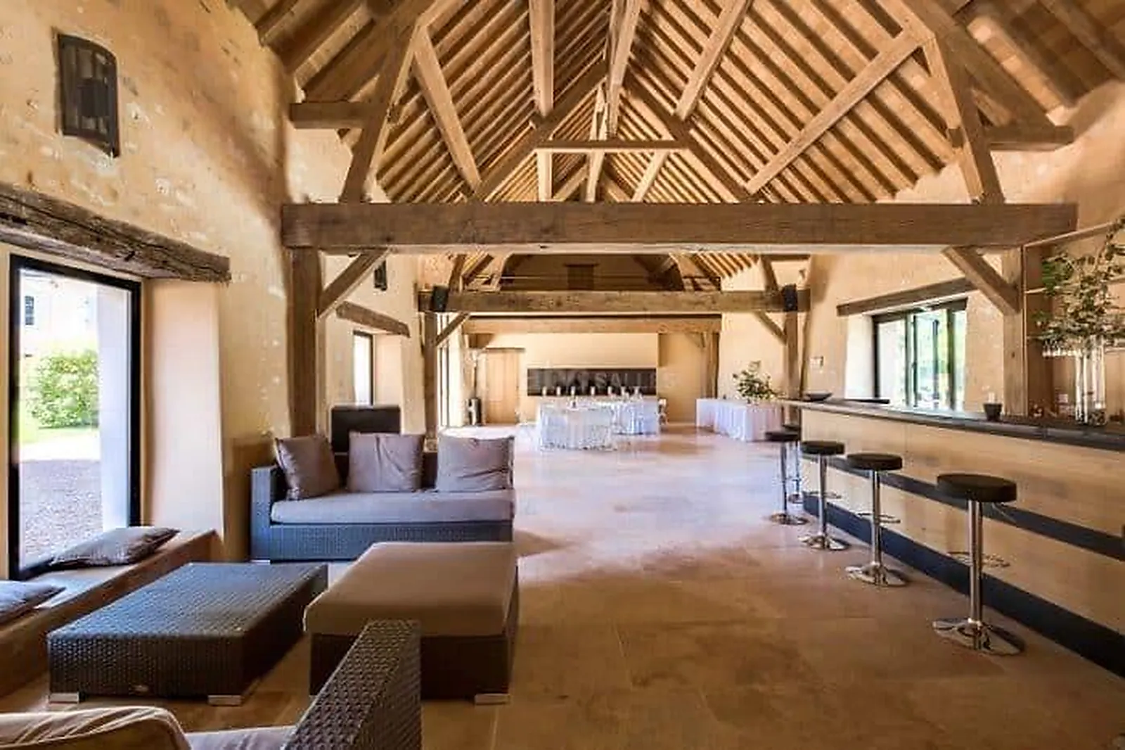 Lieux événementiels, LA TOUR DE DIORS