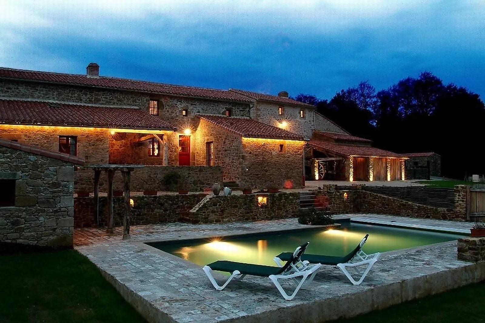 Lieux événementiels, LA VALLÉE DE LA ROCHE