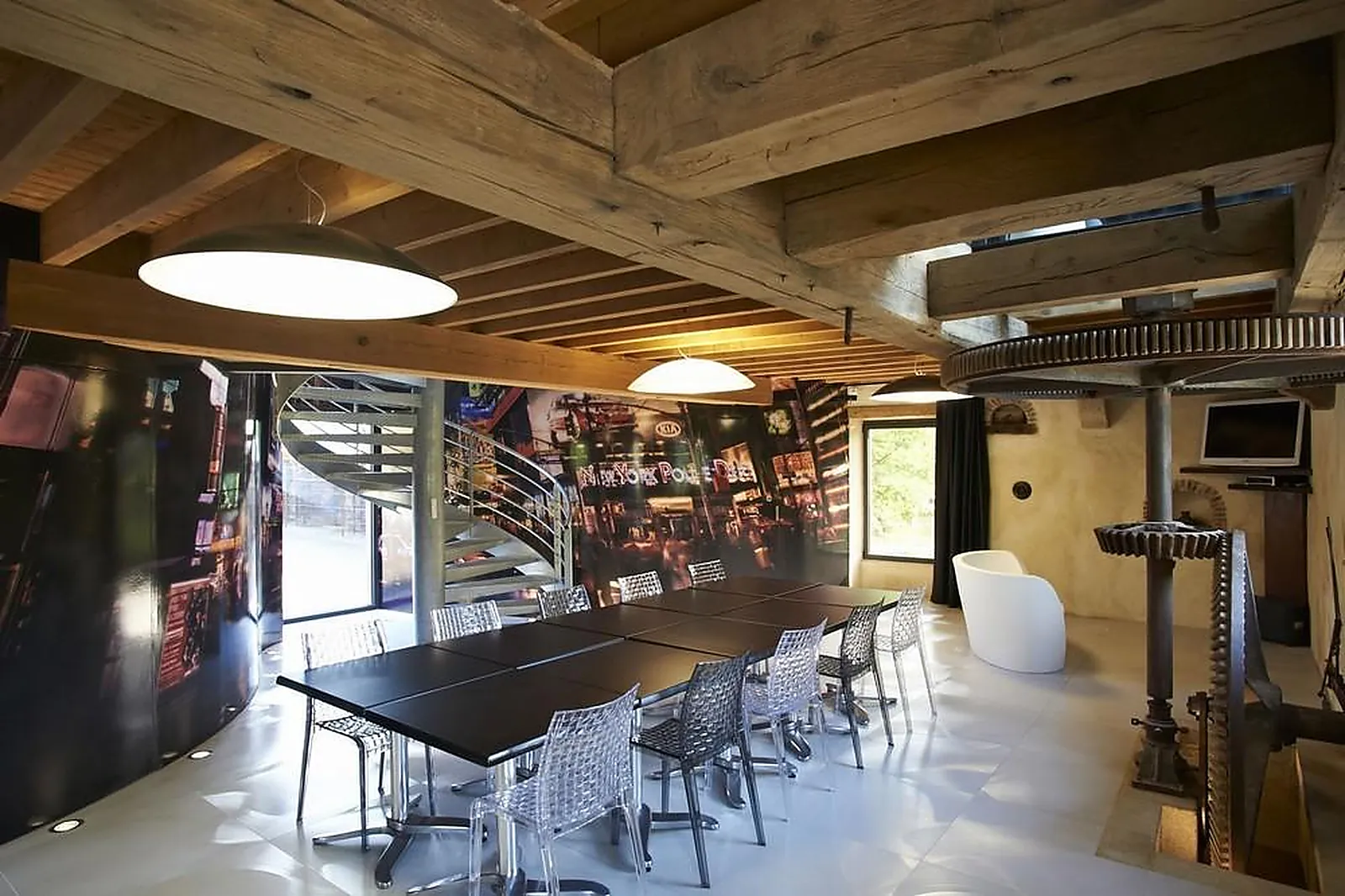 Lieux événementiels, LA VALLÉE DE LA ROCHE